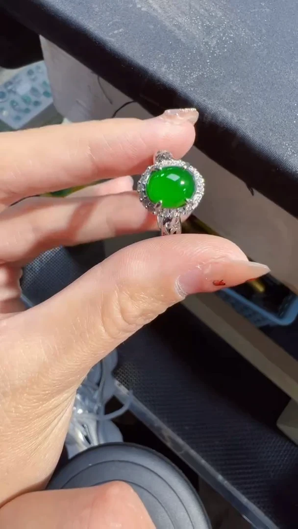 【闪购商品】定制翡翠未镶嵌戒指商品多样性发货1