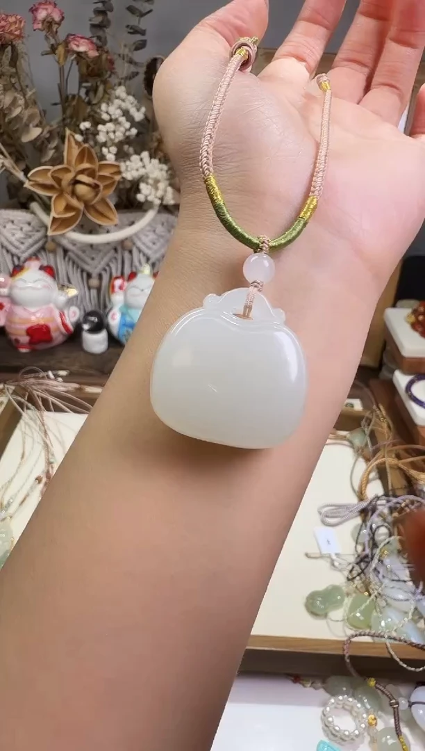 水晶摆件未镶嵌吊坠