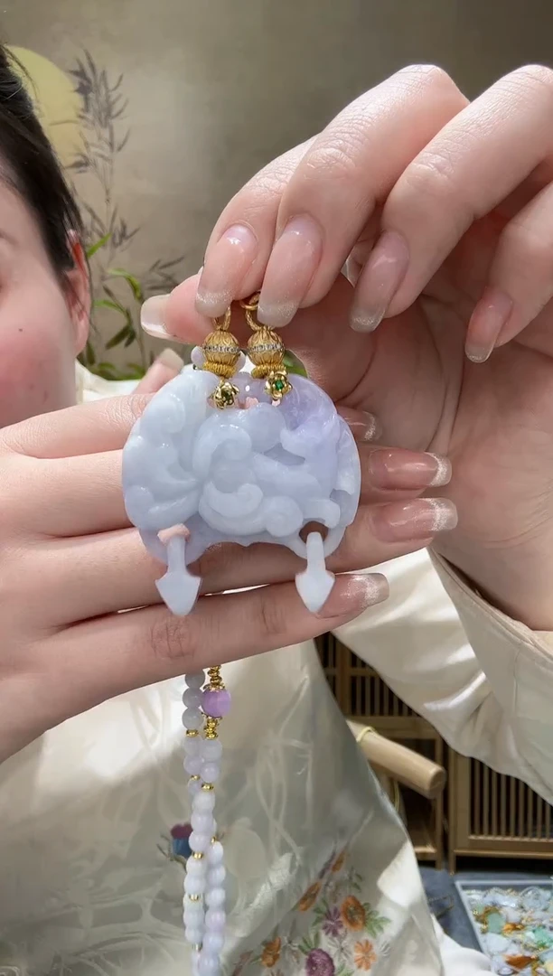 【闪购商品】翡翠颈饰未镶嵌吊坠