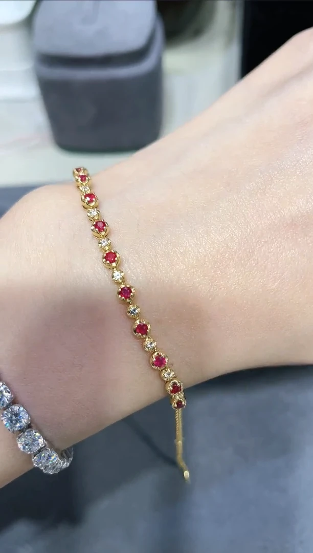 【闪购商品】红宝石手链18K金镶嵌·