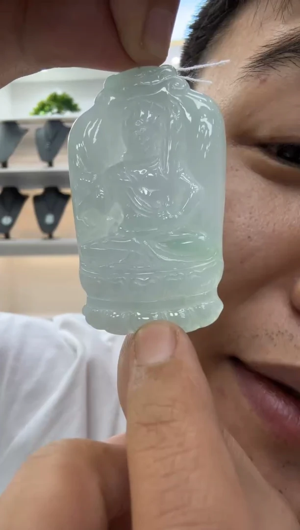 颈饰未镶嵌翡翠天然翡翠A货孤品一件