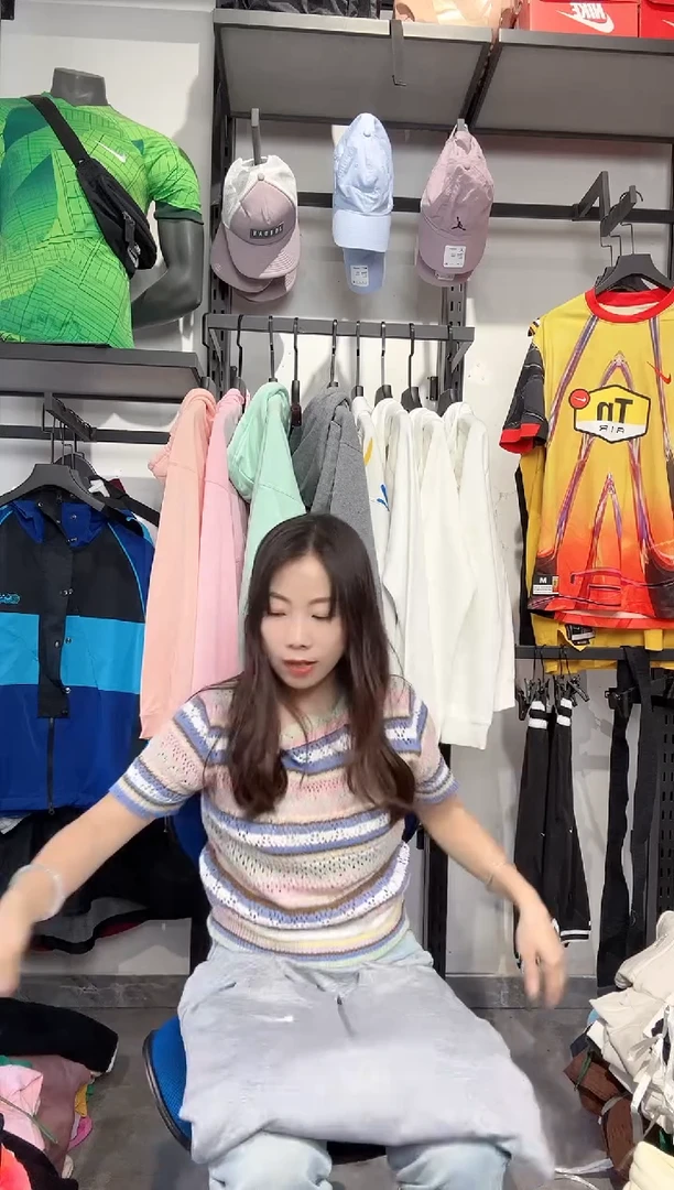1743编码 瑕疵款直播间过款为准 尺码XL