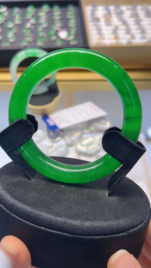 【闪购商品】翡翠手镯未镶嵌订金