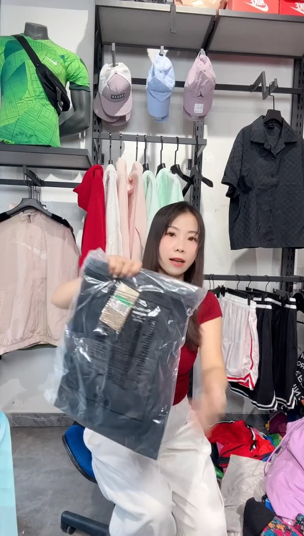 1244编码 瑕疵款直播间过款为准 尺码