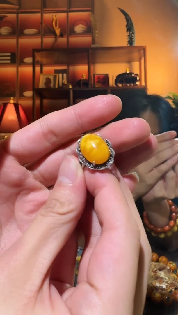 蜜蜡颈饰银S925镶嵌5516选择多样性发货其中一件