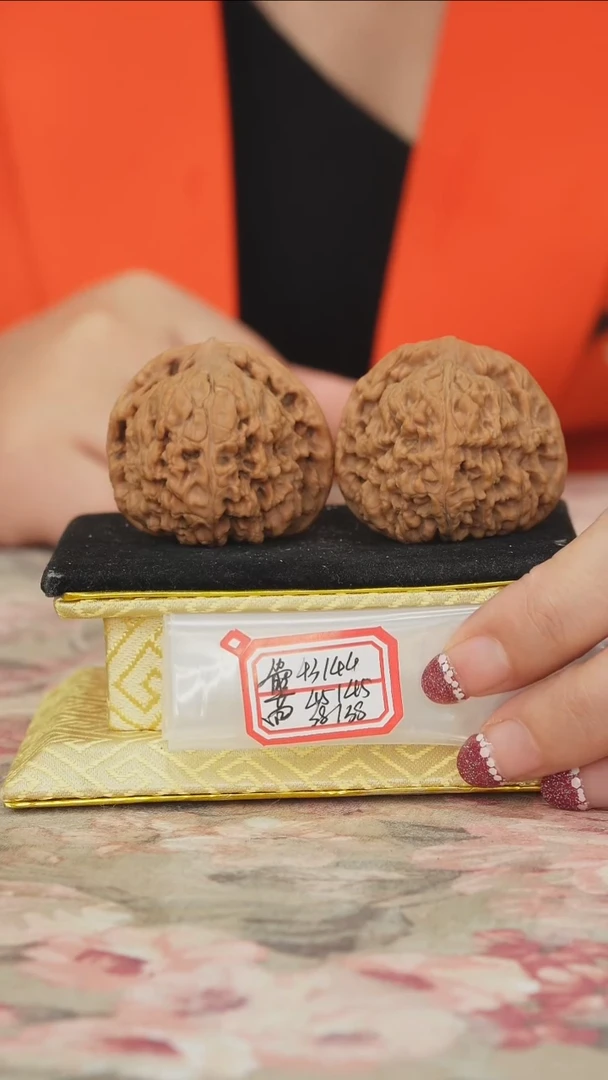 把件文玩核桃赵喜满南疆石