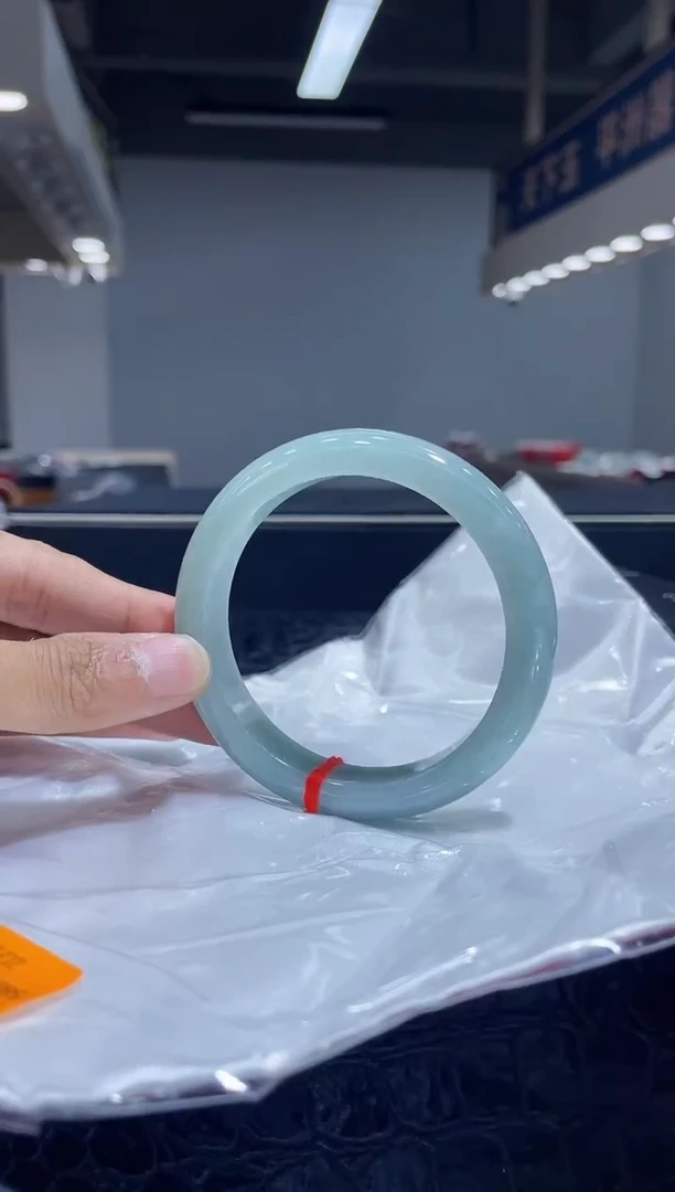 未镶嵌手镯翡翠11