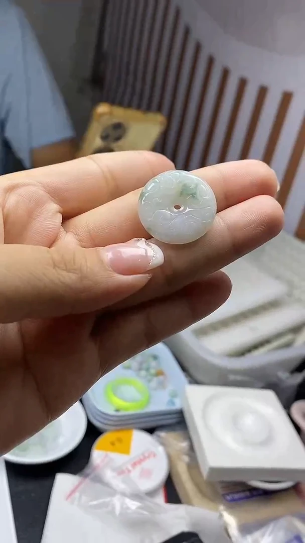 手饰翡翠未镶嵌3578回纹扣子5*23mm1个88元