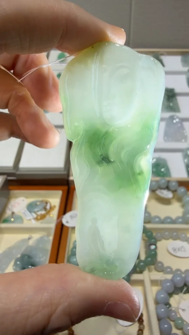 未镶嵌挂件翡翠A货翡翠多样性孤品国雕谢林工