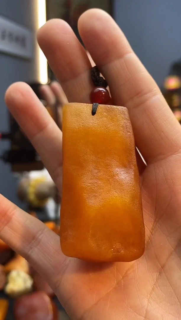 手串琥珀未镶嵌吊坠