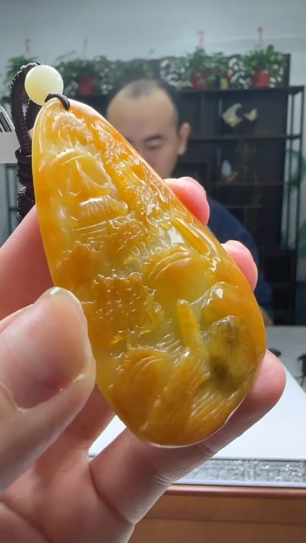 【闪购商品】翡翠颈饰未镶嵌天然翡翠A货吊坠