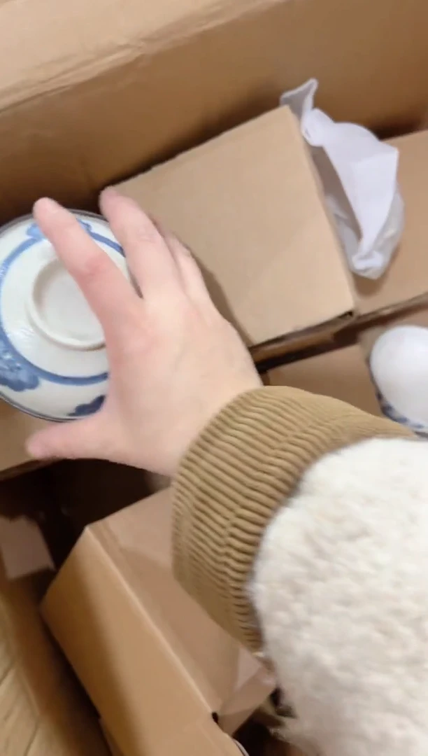 【闪购商品】碟小陶碗------------