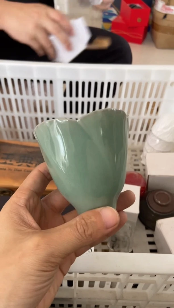 杯无运费险有瑕疵的摄影的产品有使用过的痕迹有点脏介意勿拍