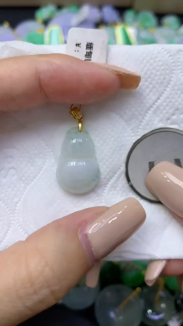 颈饰未镶嵌翡翠天然缅甸翡翠A货