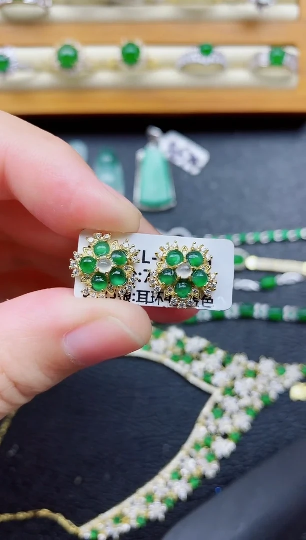 银S925镶嵌戒指翡翠1