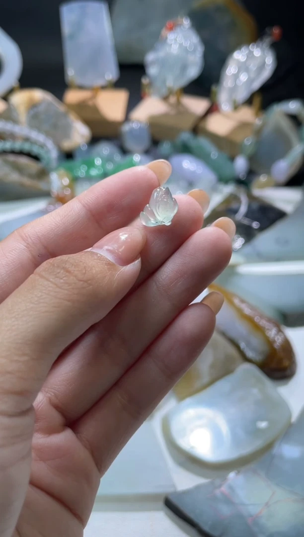 未镶嵌定制翡翠玉兰