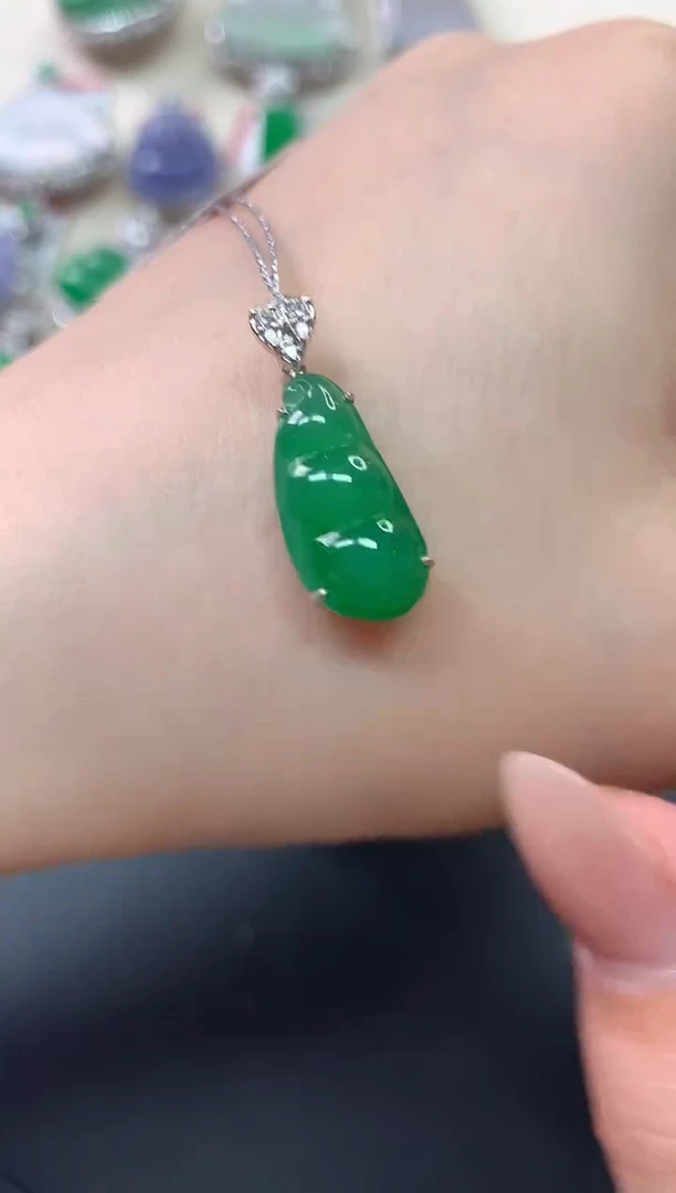 翡翠18K金镶嵌吊坠(不含链)X60|8800