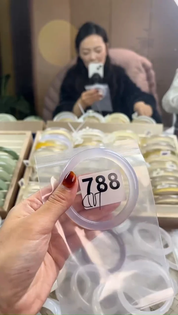 手镯玛瑙/玉髓未镶嵌788