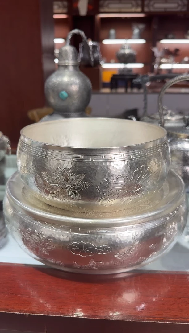 用****1足银精工手工荷花莲花鏨刻壶承湿泡台小号