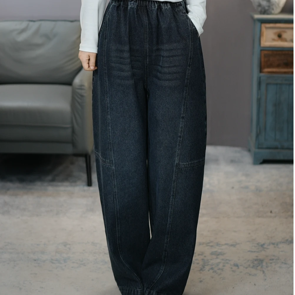 6918黑加厚牛仔裤女2026春季复古显瘦奶奶裤松紧腰时尚弯刀裤