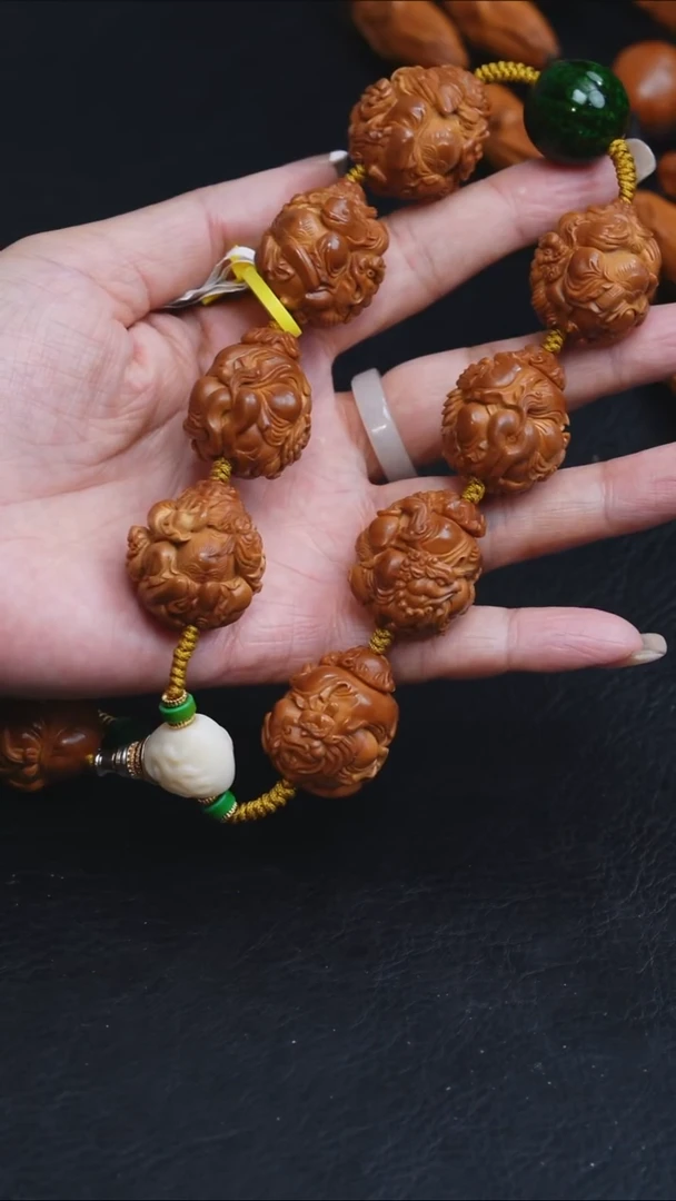 吊坠橄榄核25骑兽钟馗