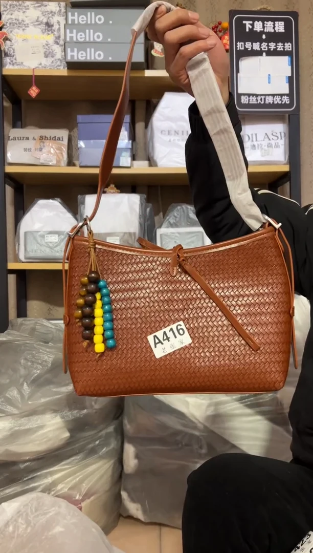 小牛剖层皮革老张家416