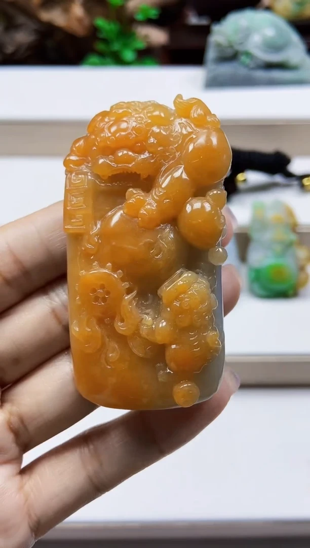 颈饰未镶嵌翡翠翡翠A货