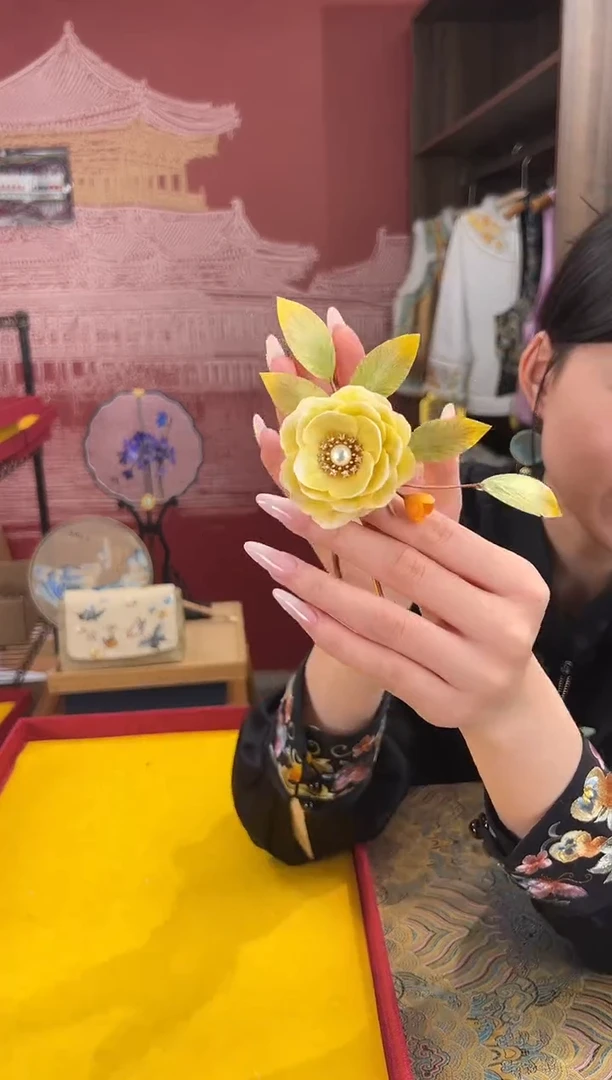 【闪购商品】刺绣非遗绒花（发饰）