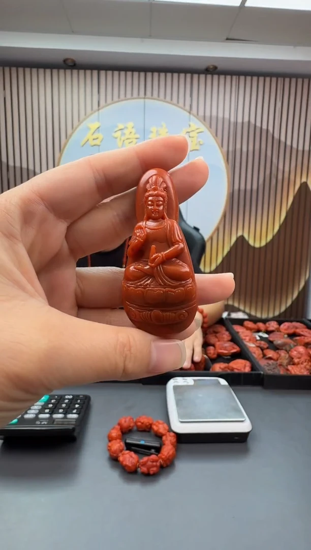 未镶嵌雕刻南红玛瑙058ZB0917产品一个