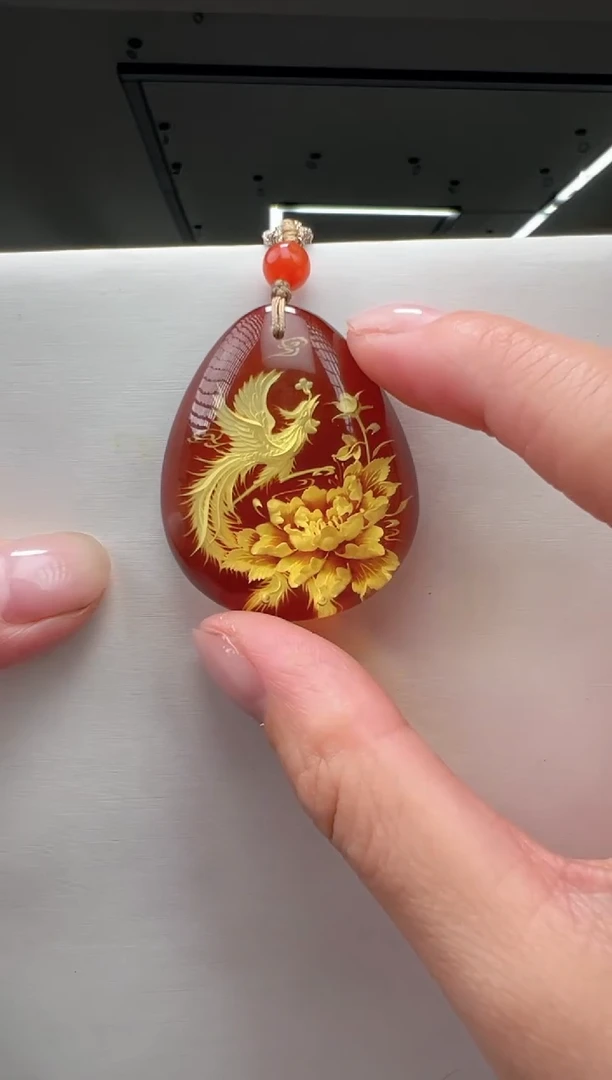 琥珀颈饰未镶嵌吊坠