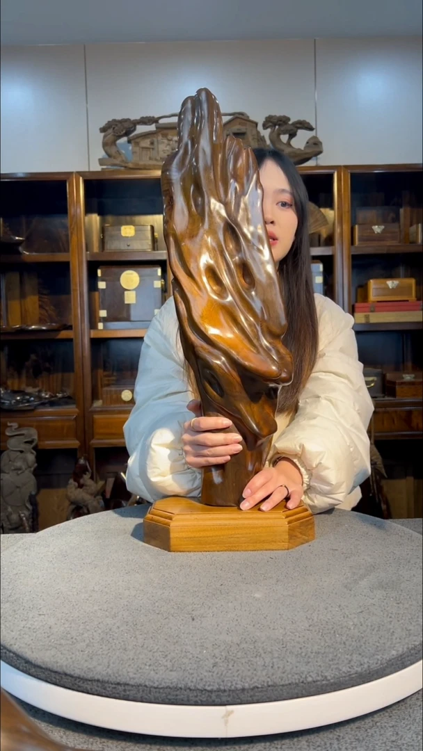 【闪购商品】金丝楠木雕随型摆件1
