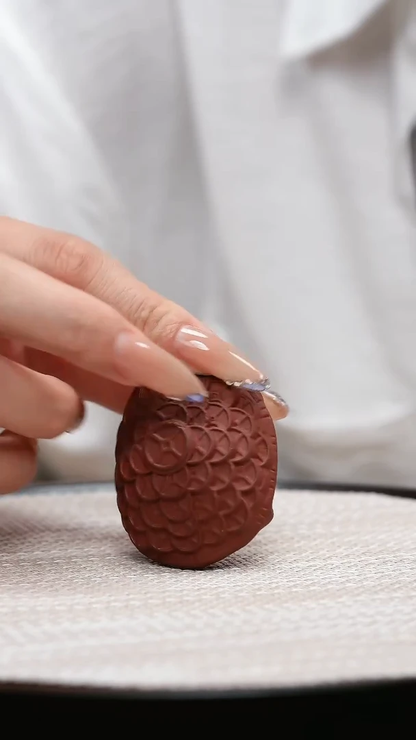 茶壶紫砂大红袍金钱龟茶宠手把件