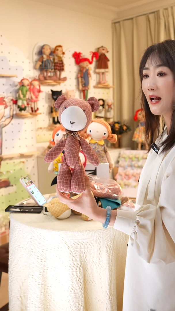 棉小*红色小熊摆件