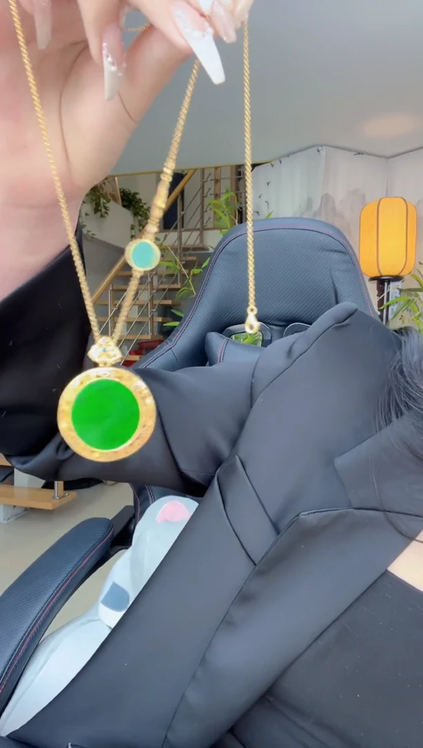 【闪购商品】翡翠吊坠(赠链)银S925镀金镶嵌天然缅甸翡翠A货吊坠