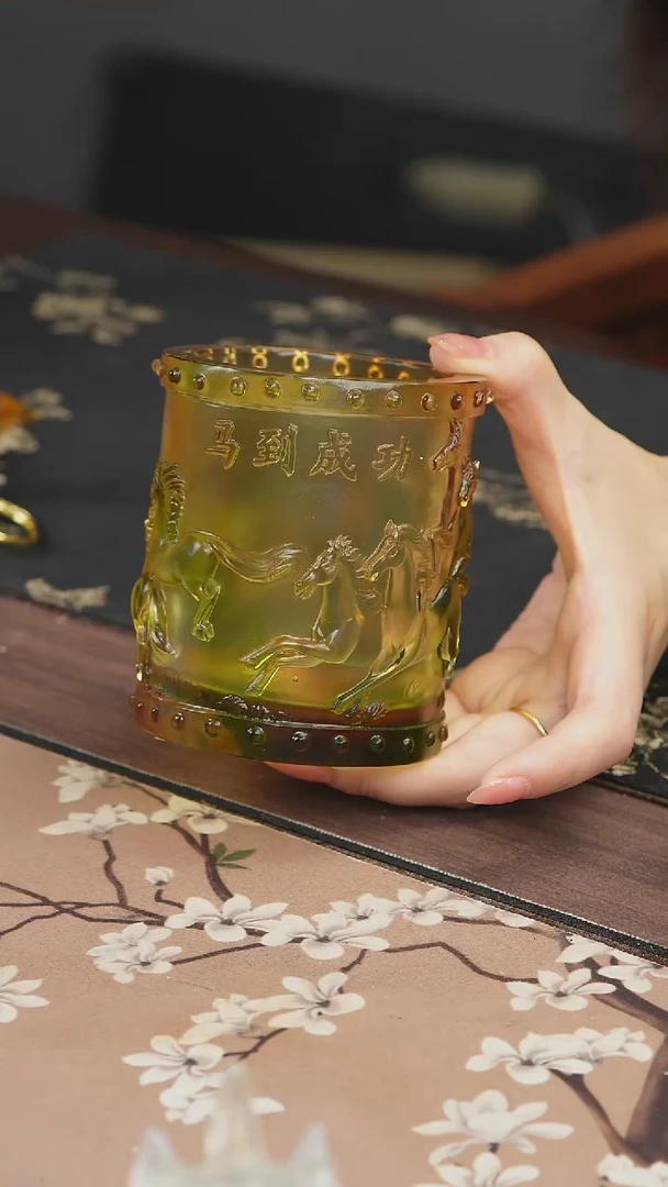 手工艺品琉璃马到成功笔筒收纳筒