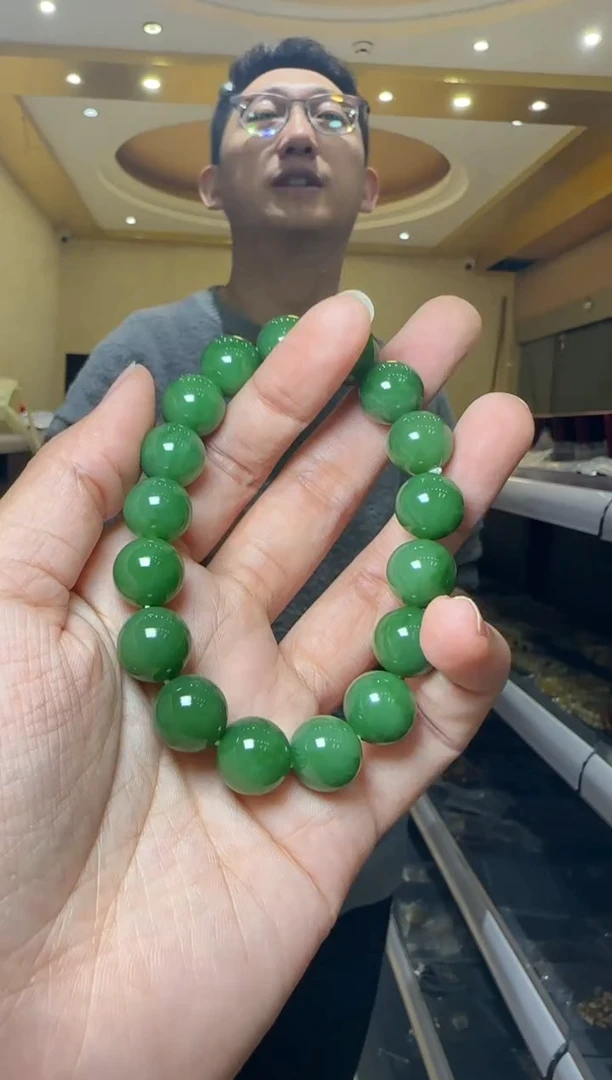 【闪购商品】和田玉手串未镶嵌 约12mm碧玉圆珠单圈手串