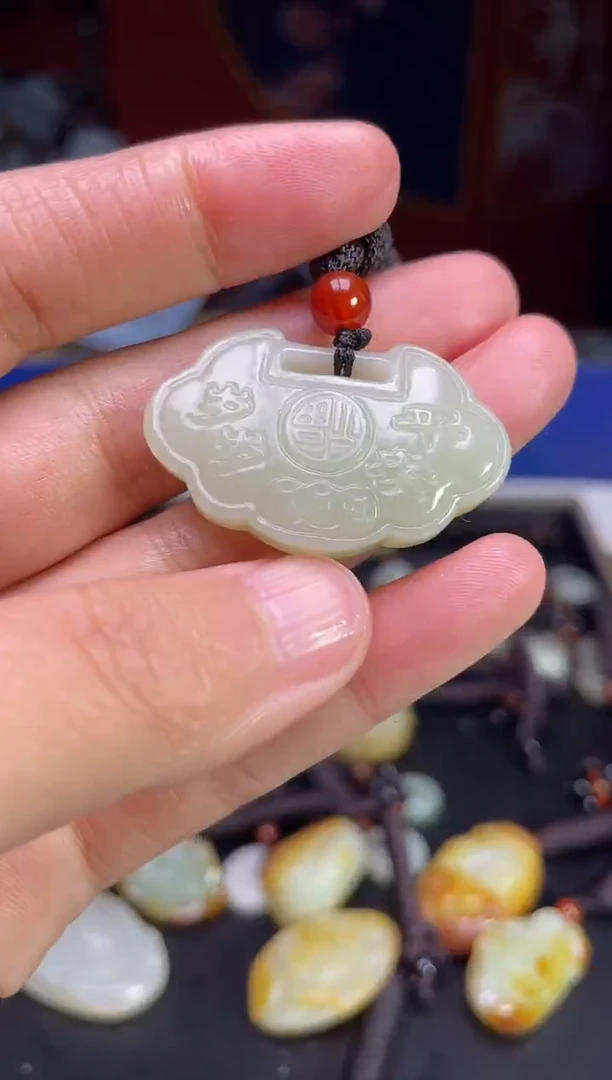 颈饰未镶嵌和田玉213