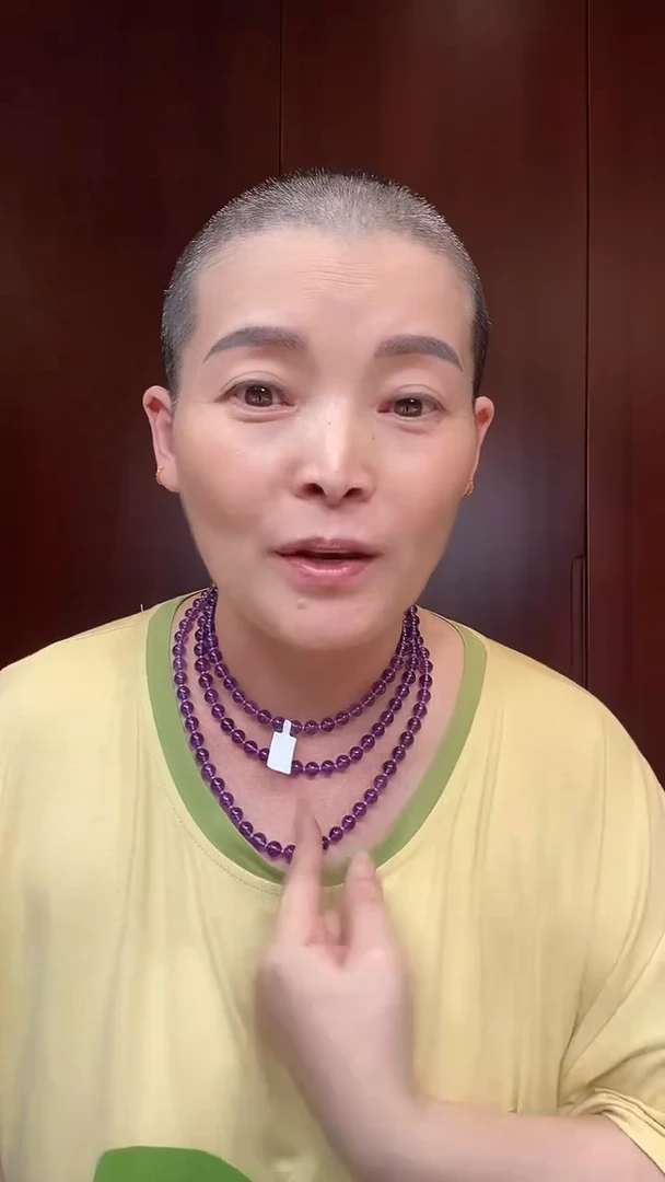 颈饰未镶嵌水晶项链