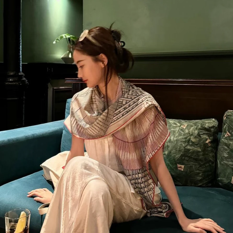 [两马织情] 三角巾丝毛30%桑蚕丝+70%澳毛秋冬新款围巾时尚保暖