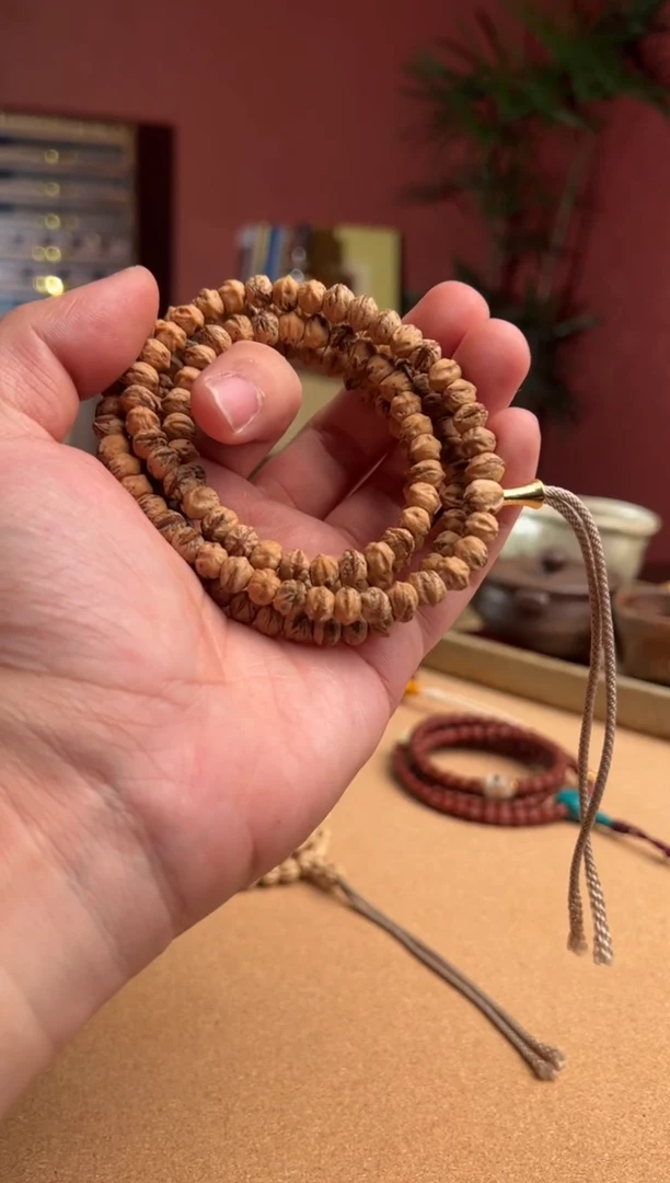 【闪购商品】柏香籽/百香籽手串020924