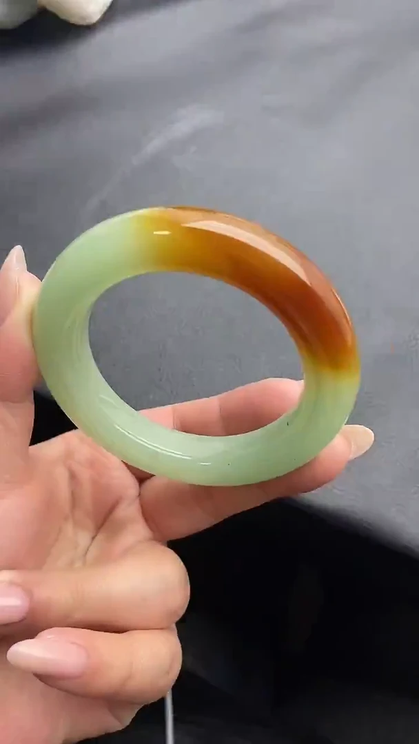 未镶嵌手镯石英质玉瑕疵21+51/52