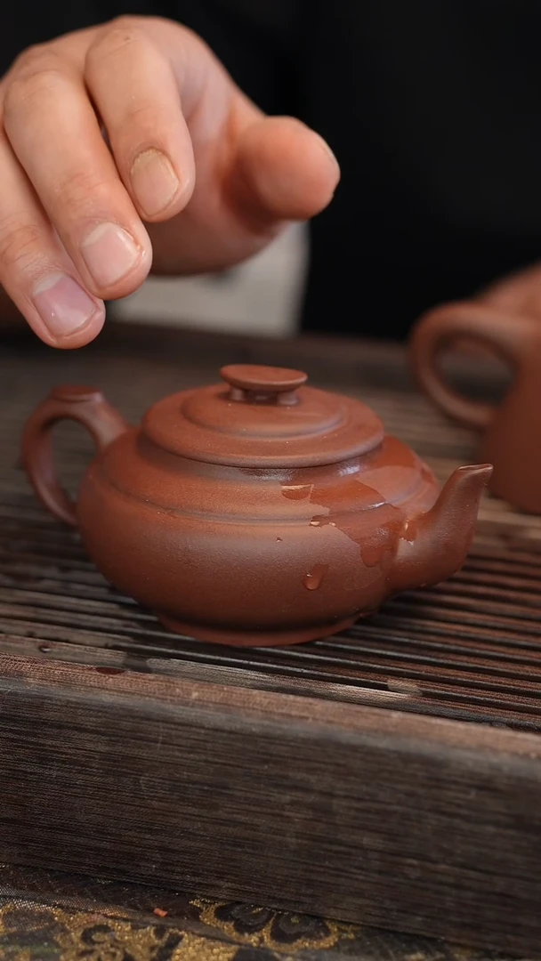 茶壶紫砂上新桥 半手工 185cc