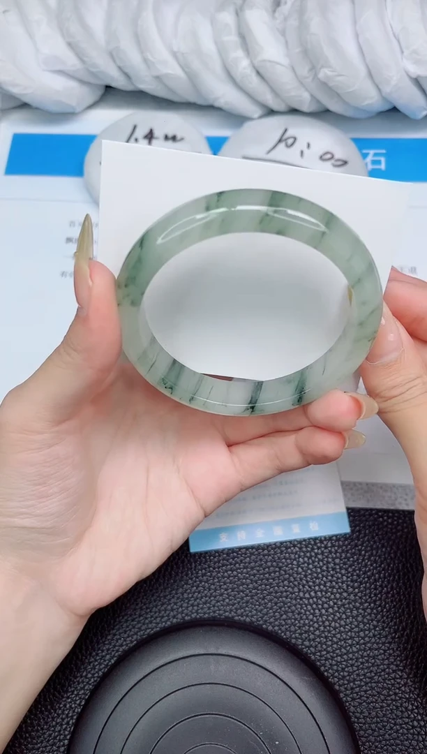 石英质玉手镯未镶嵌223-62.2