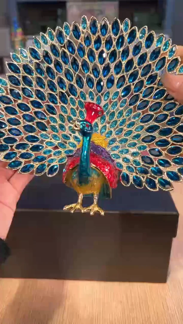 【闪购商品】杯260蓝色满钻开屏孔雀