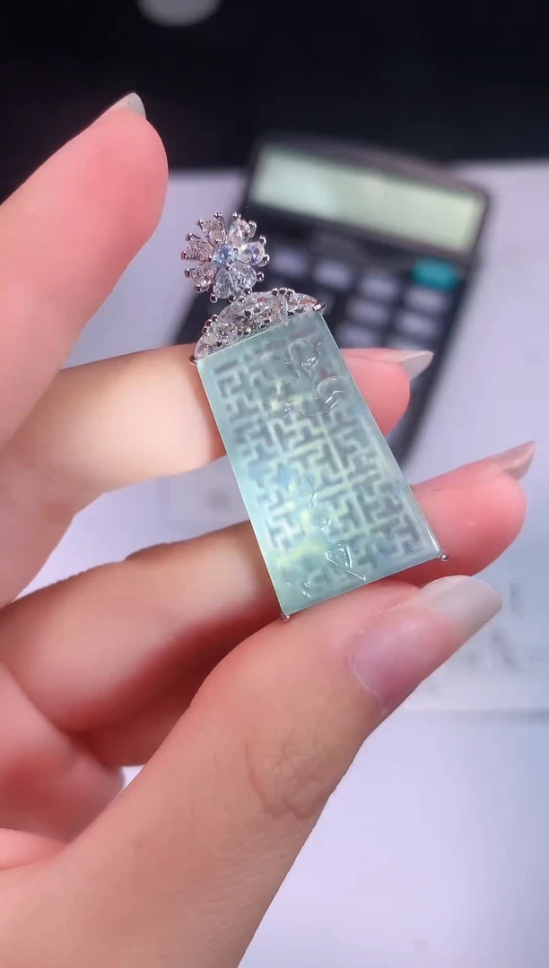 颈饰未镶嵌翡翠0芹0翡翠珠宝733