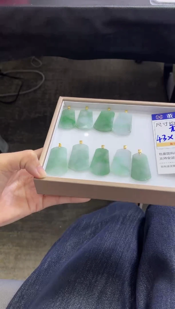 颈饰银S925镶嵌翡翠E4/多样性发一件/配绳子