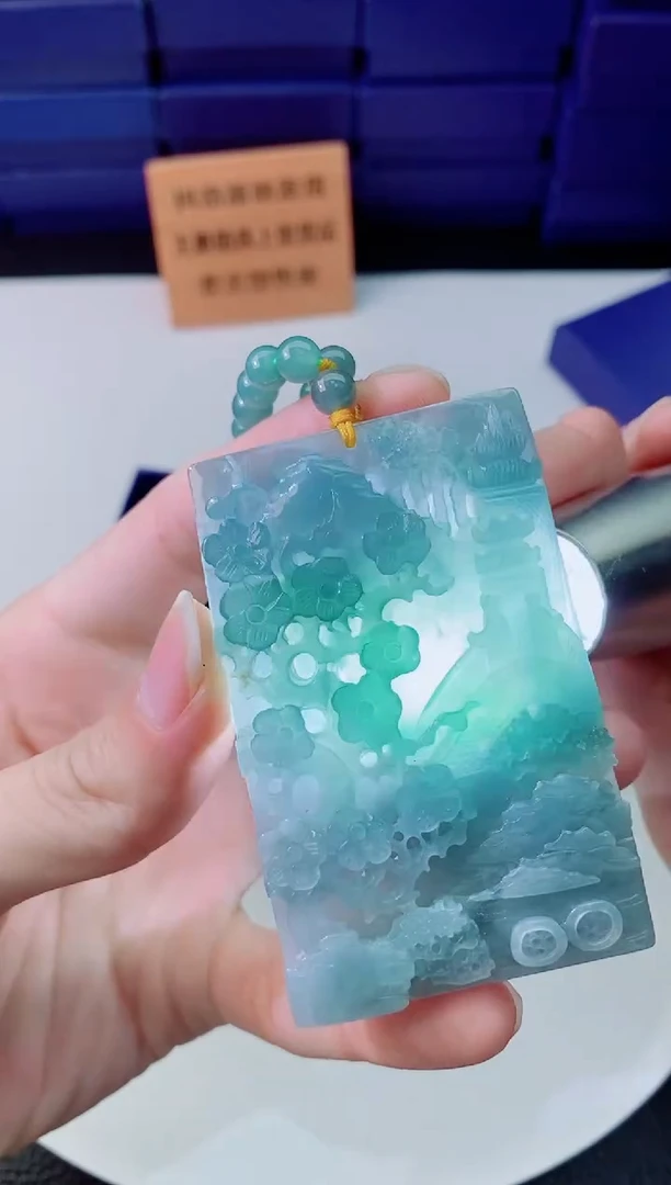 翡翠未镶嵌颈饰1111111111