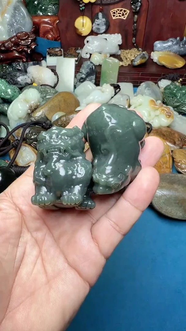 和田玉未镶嵌把件2