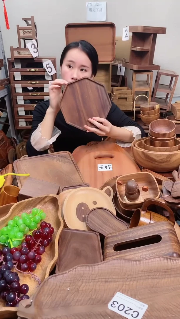 木 南美胡桃木八角盘20*20*2cm   A