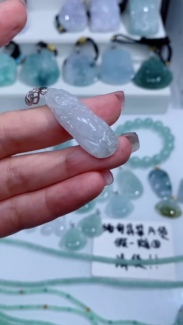 翡翠银S925镶嵌颈饰吊坠